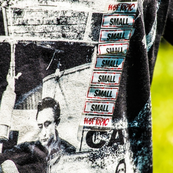 Johnny Cash "Man in Black" tee - Picture 4 of 5